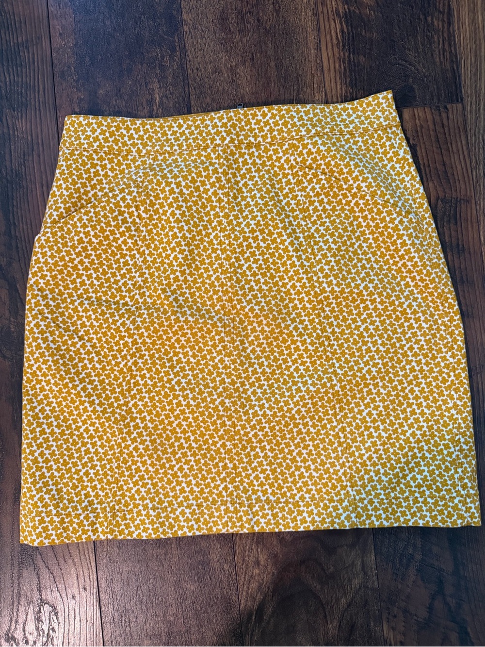 Boden Yellow Geometric Flowers Skirt